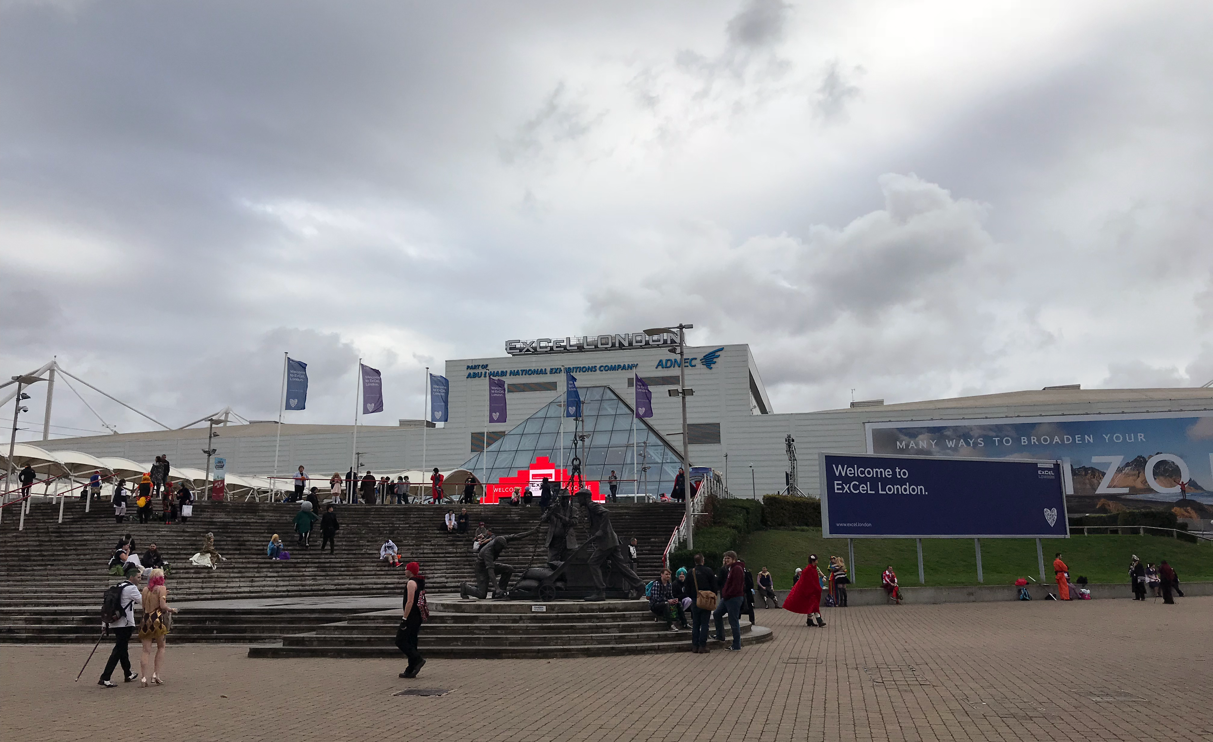 MCM Comic Con London - Day 1 LIVE
